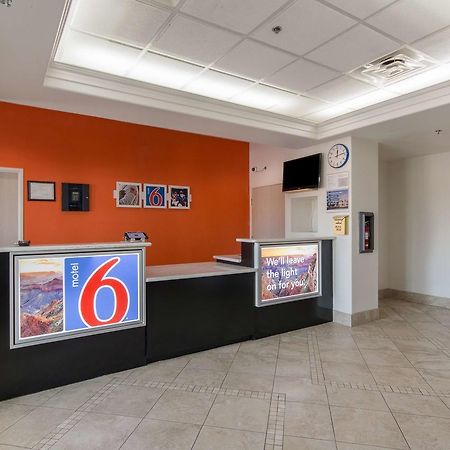 Motel 6-San Antonio, Tx - Downtown - Alamo Dome Kültér fotó