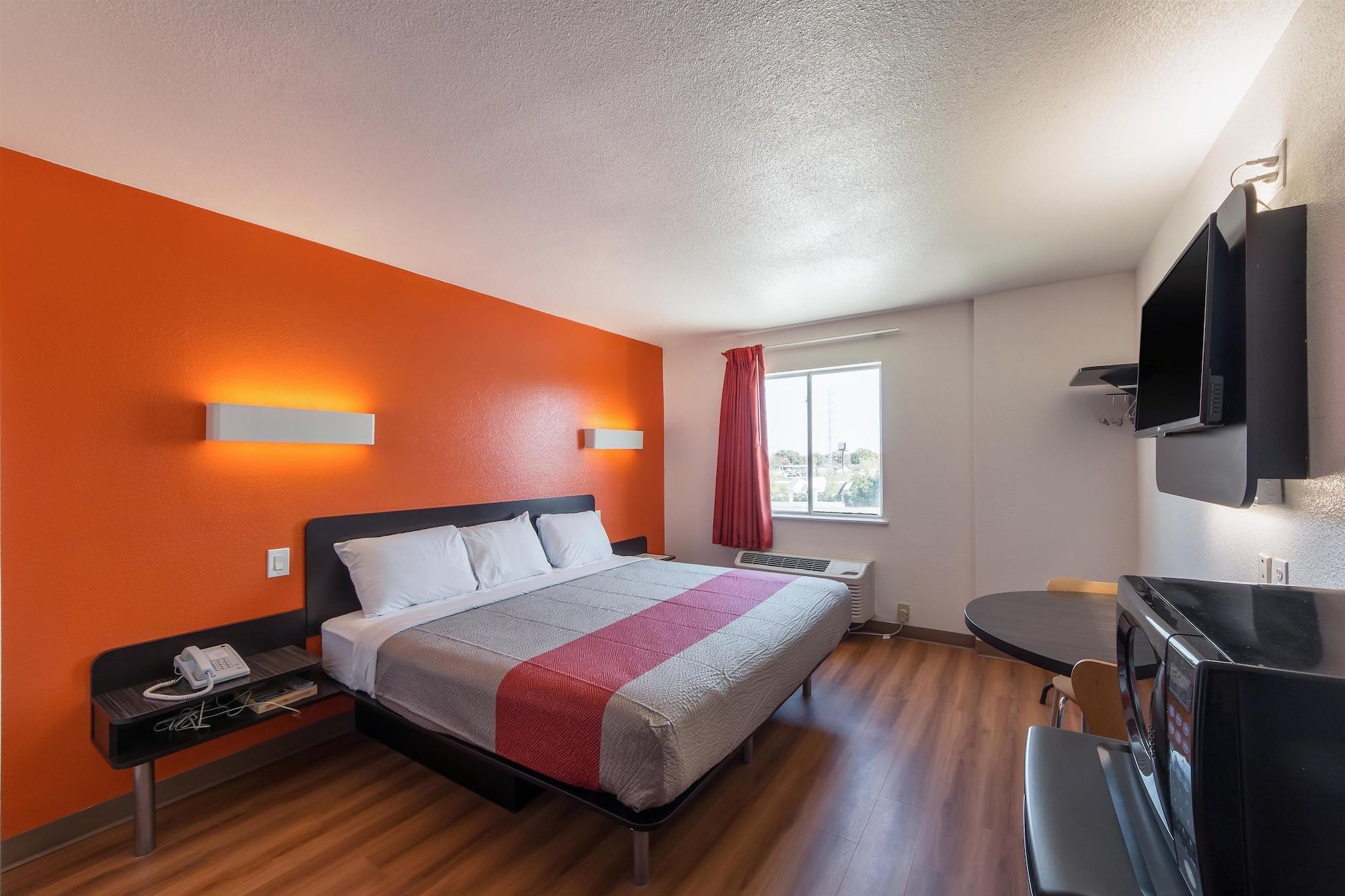 Motel 6-San Antonio, Tx - Downtown - Alamo Dome Kültér fotó