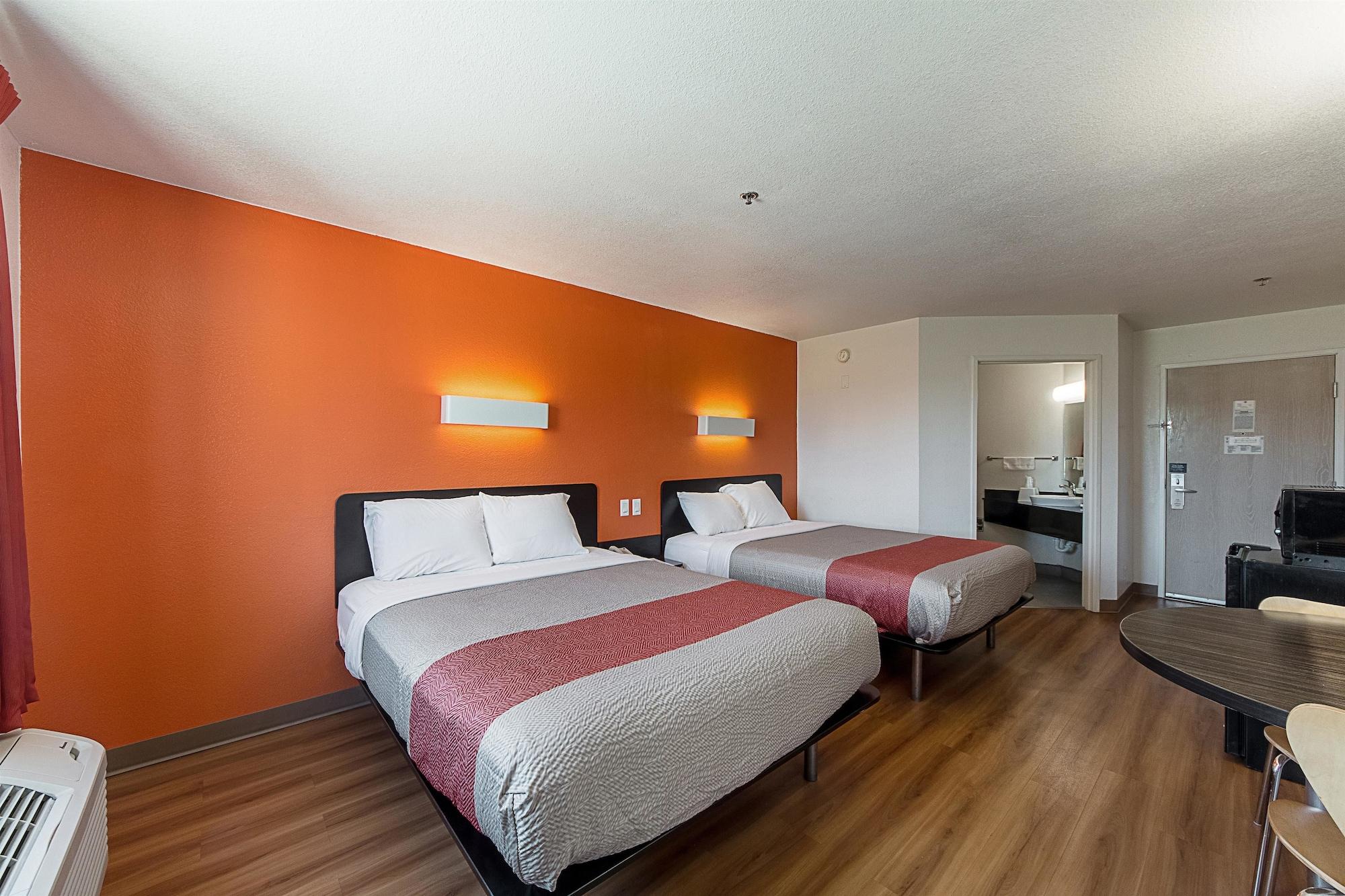Motel 6-San Antonio, Tx - Downtown - Alamo Dome Kültér fotó
