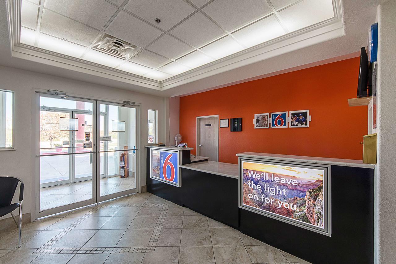 Motel 6-San Antonio, Tx - Downtown - Alamo Dome Kültér fotó