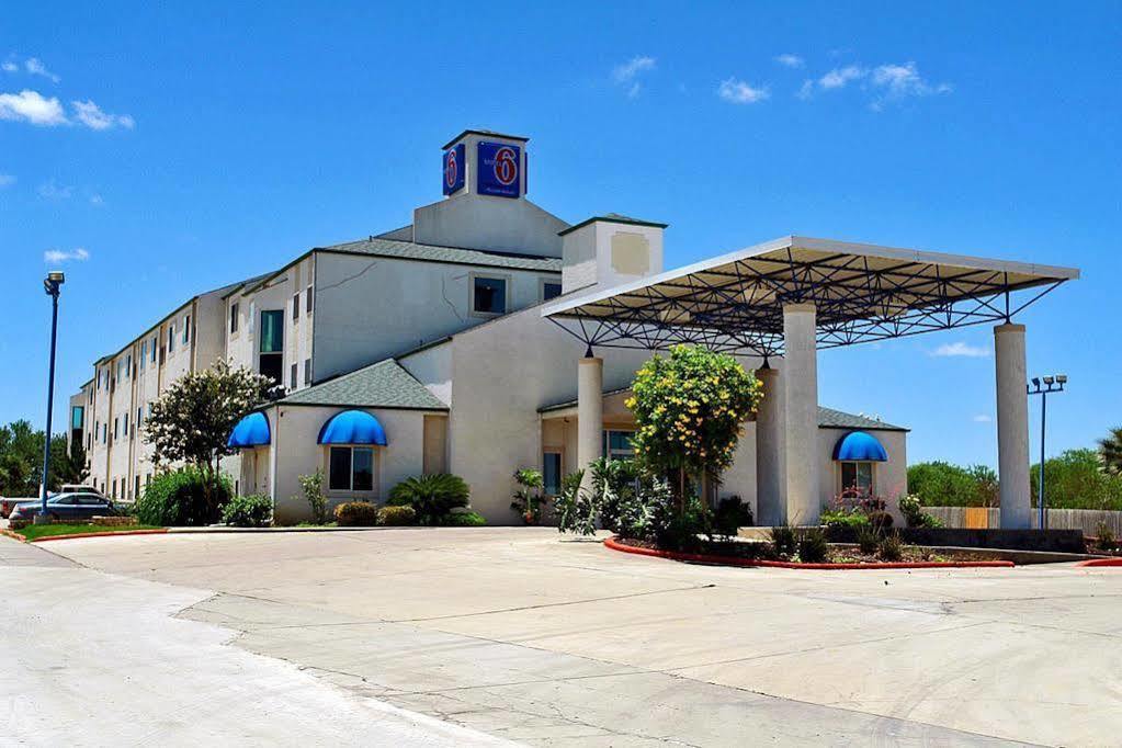 Motel 6-San Antonio, Tx - Downtown - Alamo Dome Kültér fotó