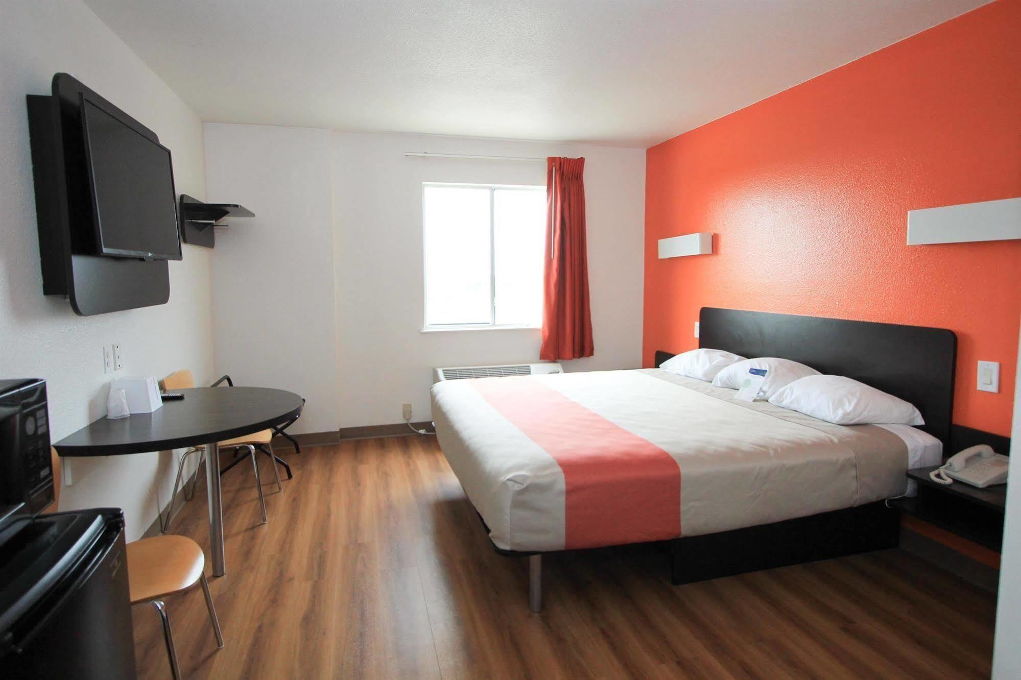Motel 6-San Antonio, Tx - Downtown - Alamo Dome Kültér fotó